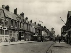 Postcard view of Woodhorn Road, Ashington 1960.JPG