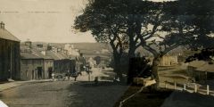 Photograph of Rothbury Main Street from East to West 1910.JPG