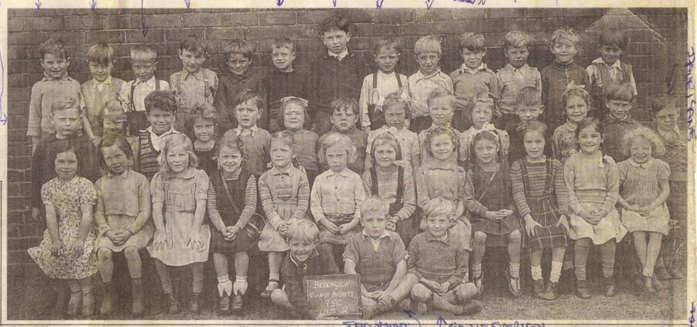 CLASS OF 1950 AT BEDLINGTON VILLAGE INFANTS SCHOOL [CROPPED ARTICLE] [SAVED 5-5-10].jpg