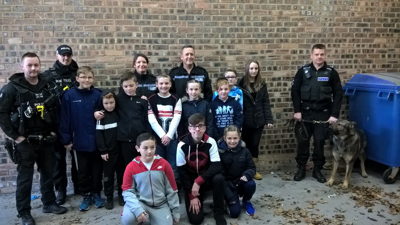 More information about "Children visit Bedlington Police Station"