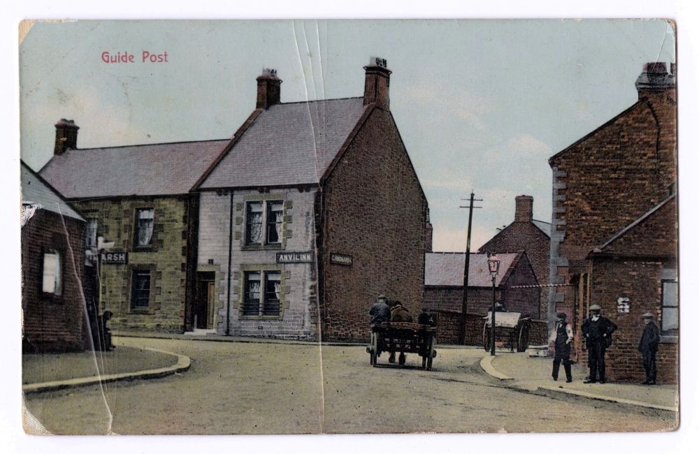 Guidepost with Anvil Inn c1910.jpg