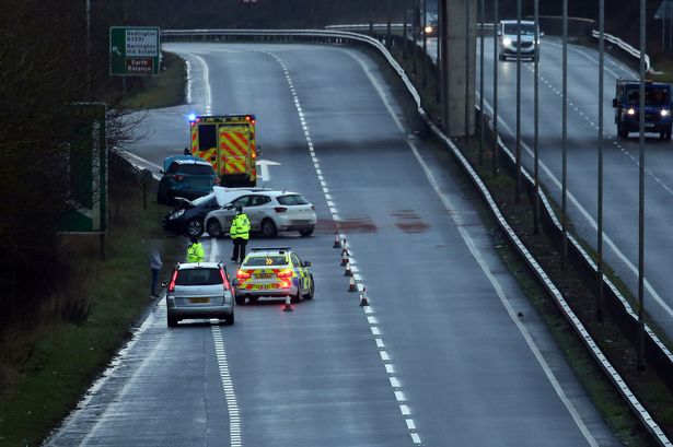 More information about "Three people treated for injuries after crash on A189 in Bedlington"
